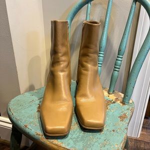 Ladies tan Michelle boots